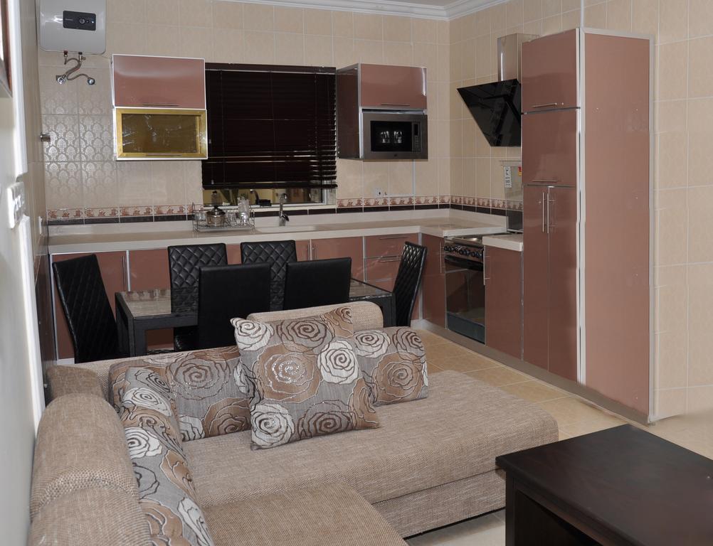 منازل بجيلة للاجنحة الفندقية Manazel Begela Hotel Apartments ฏออิฟ ห้อง รูปภาพ