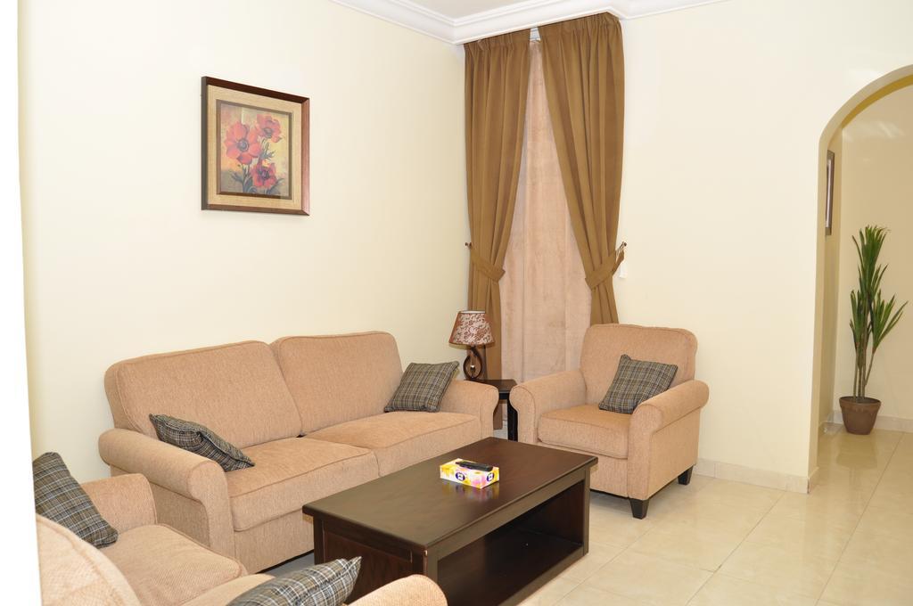 منازل بجيلة للاجنحة الفندقية Manazel Begela Hotel Apartments ฏออิฟ ห้อง รูปภาพ